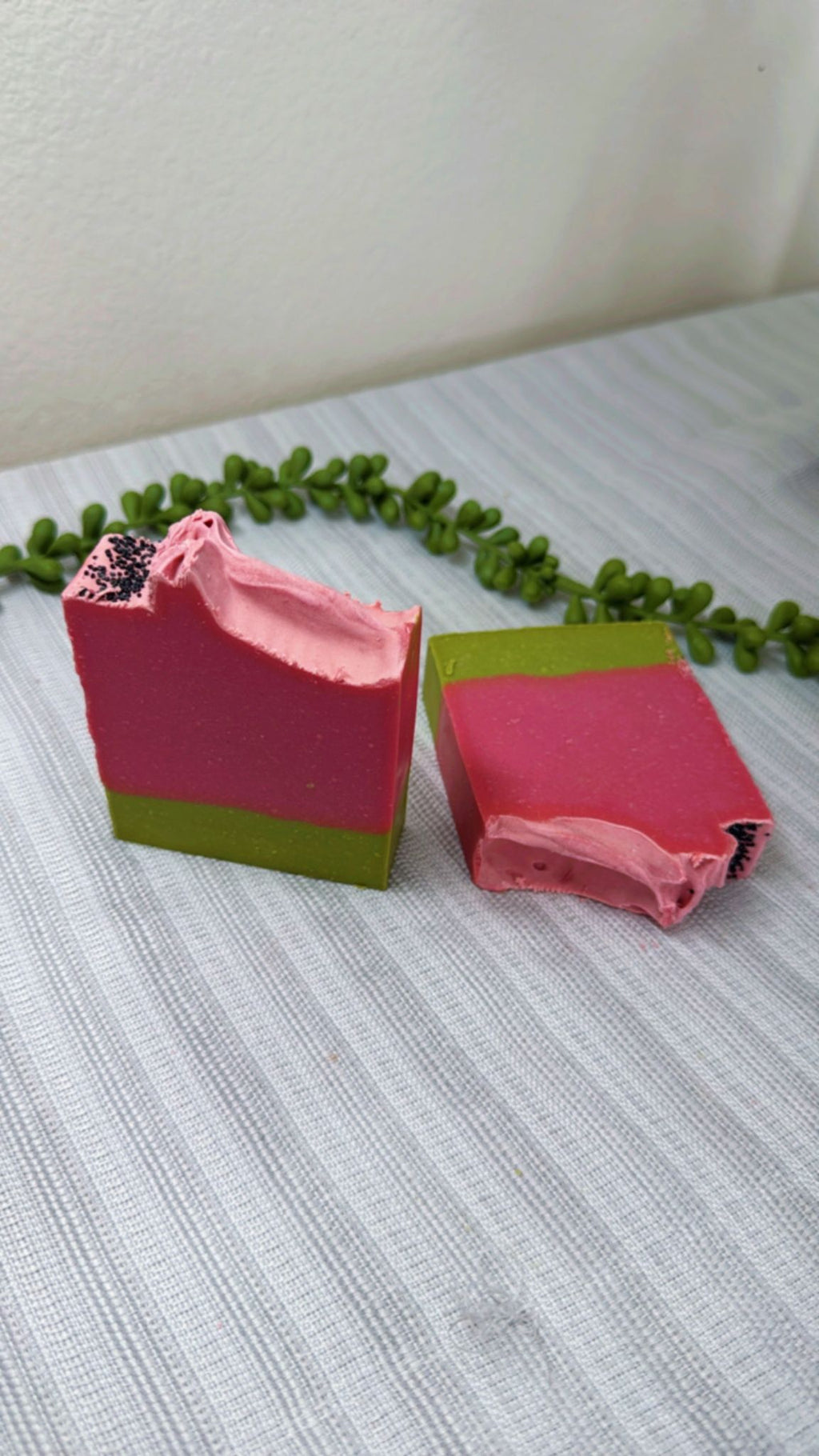 Watermelon Bar Soap - Best for Hydration, Exfoliating, Renovate Cells - 🌞
